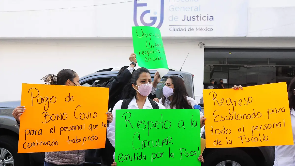 MANIFESTACION EN LA FGJ DE LA CDMX-25